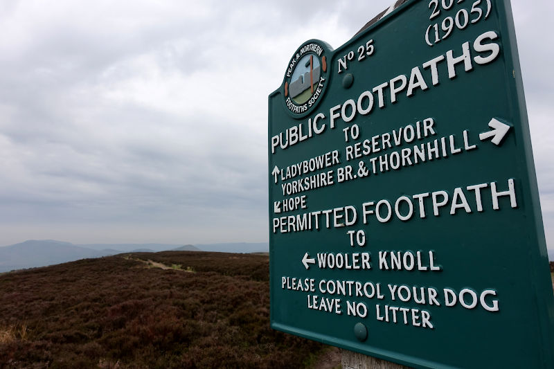 Sign on the approach Win Hill